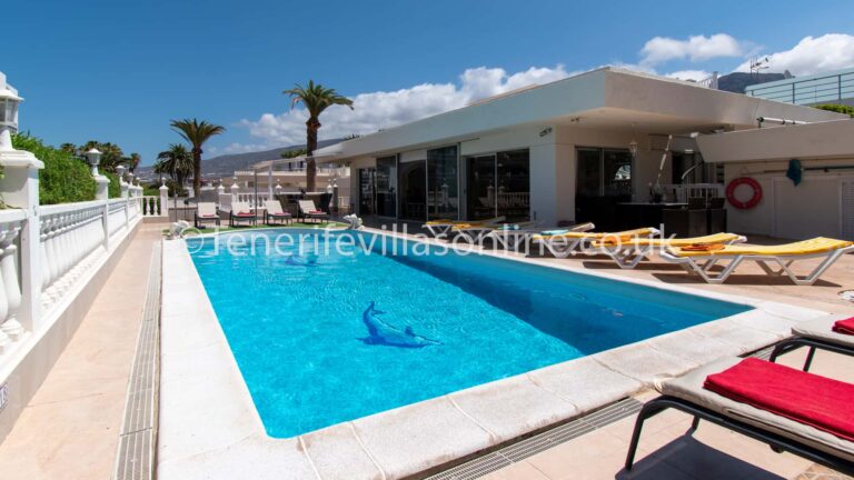 Discover Your Perfect Getaway with Villas in Tenerife Playa De Las Americas and Tenerife Apartments to Rent
